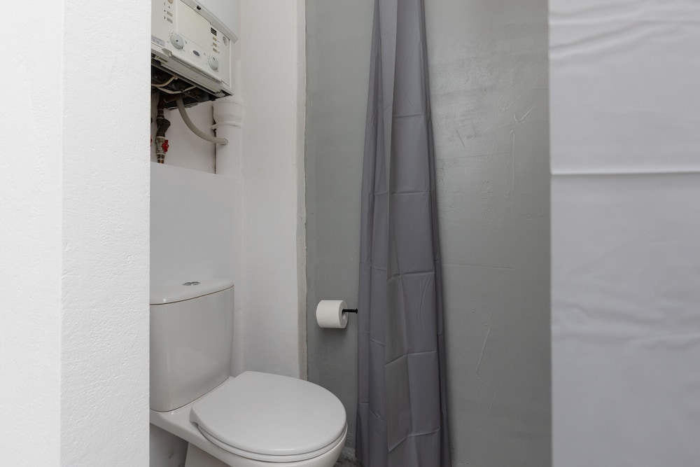 Bright Studio Szczuczyńska by Renters view 3