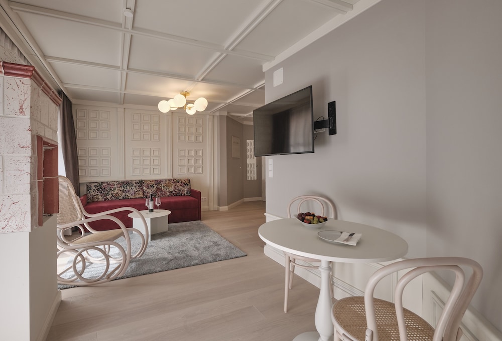 Wellnesshotel ...liebes Rot-Flüh