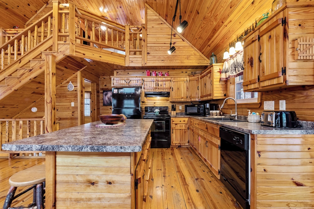 Hickory Hollow Hideaway