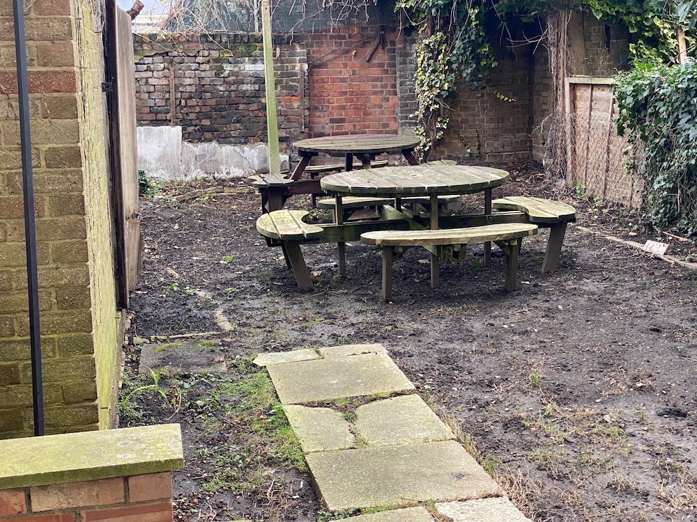 London Charm - 3 Bedroom House Near Canary Wharf