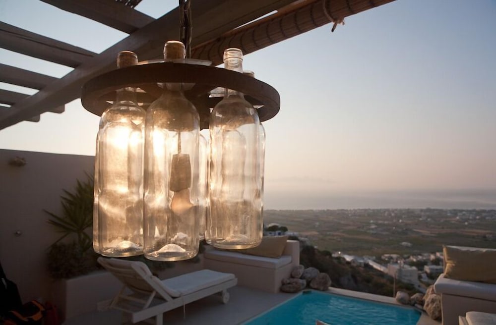 Art Villa Exogonia Santorini photo 3