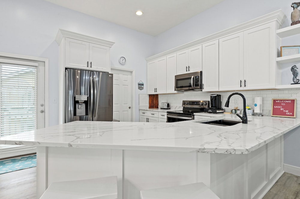 Sago by the Sea: 2-bed, 2.5-bath Retreat Steps From the Beach, Sleeps 7!