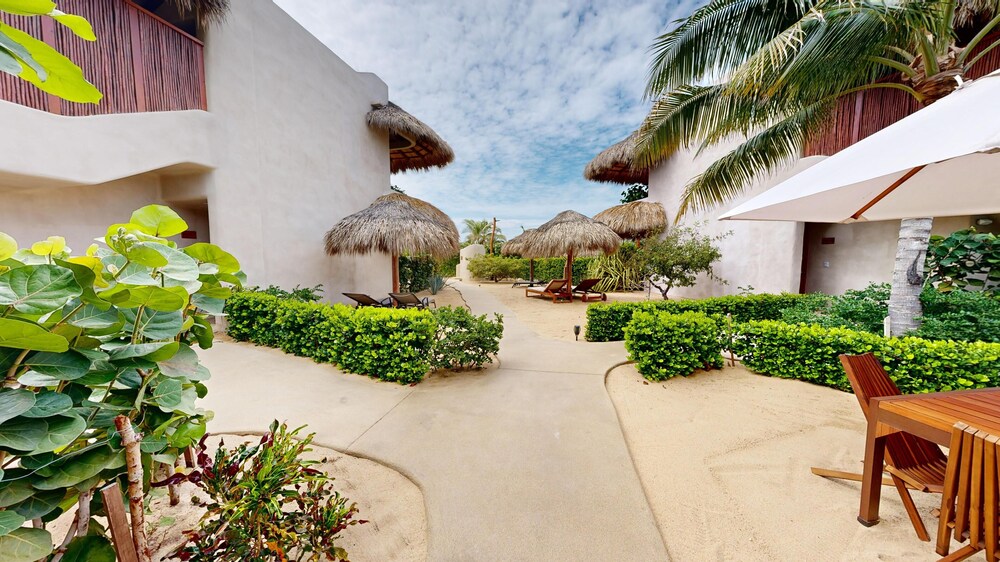 El Origen Villas & Spa Puerto Escondido view 5