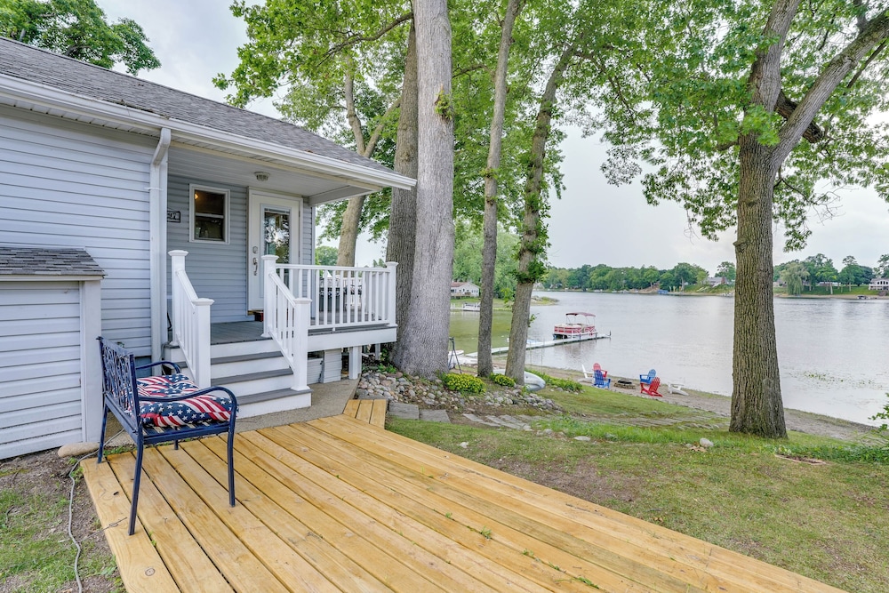 Dock & Kayak - Waterfront Retreat on Gilead Lake!