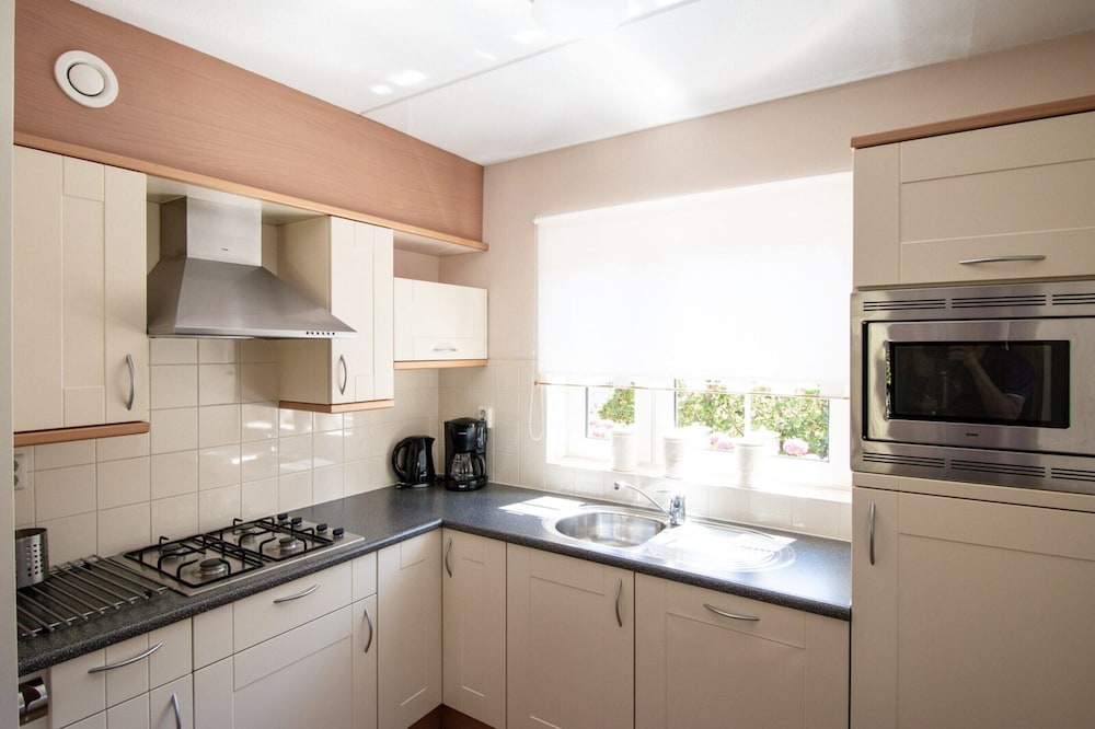 Villa Close to Forest, Beach & sea