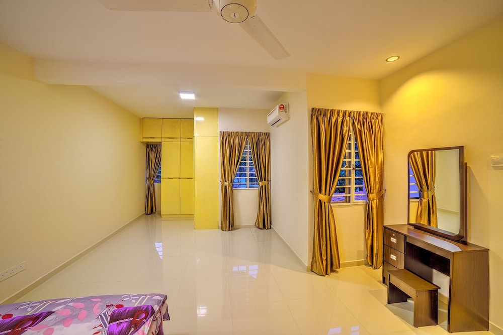 The Home Homestay