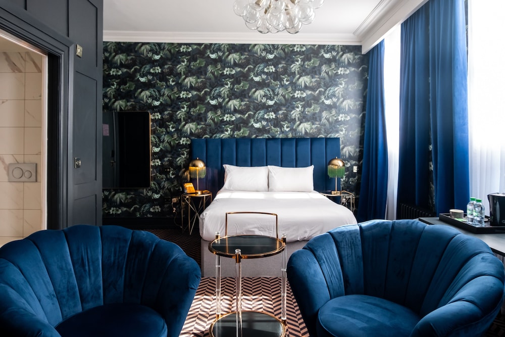 Hotel Lock & Key Hotel