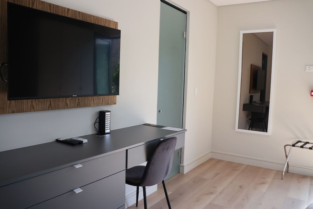 The Wantage Suites