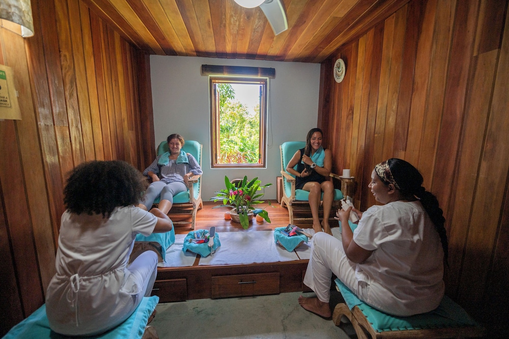 Jungle Bay Dominica