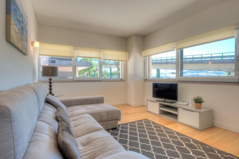 Belem Prime Apartment with Pool