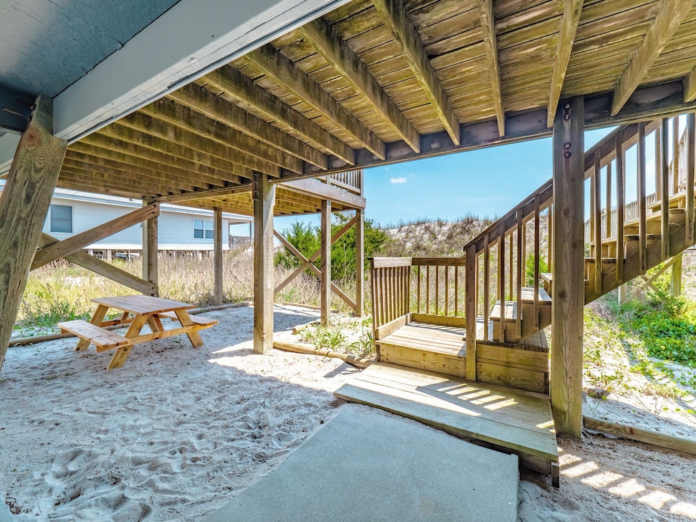 The Beachcomber by Topsail Realty