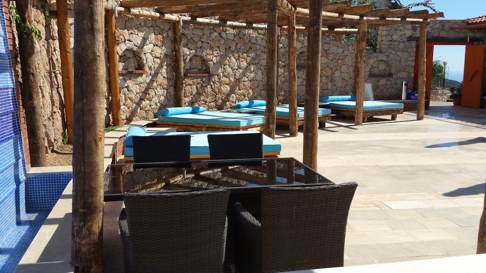 Paradise Kalkan Villalari