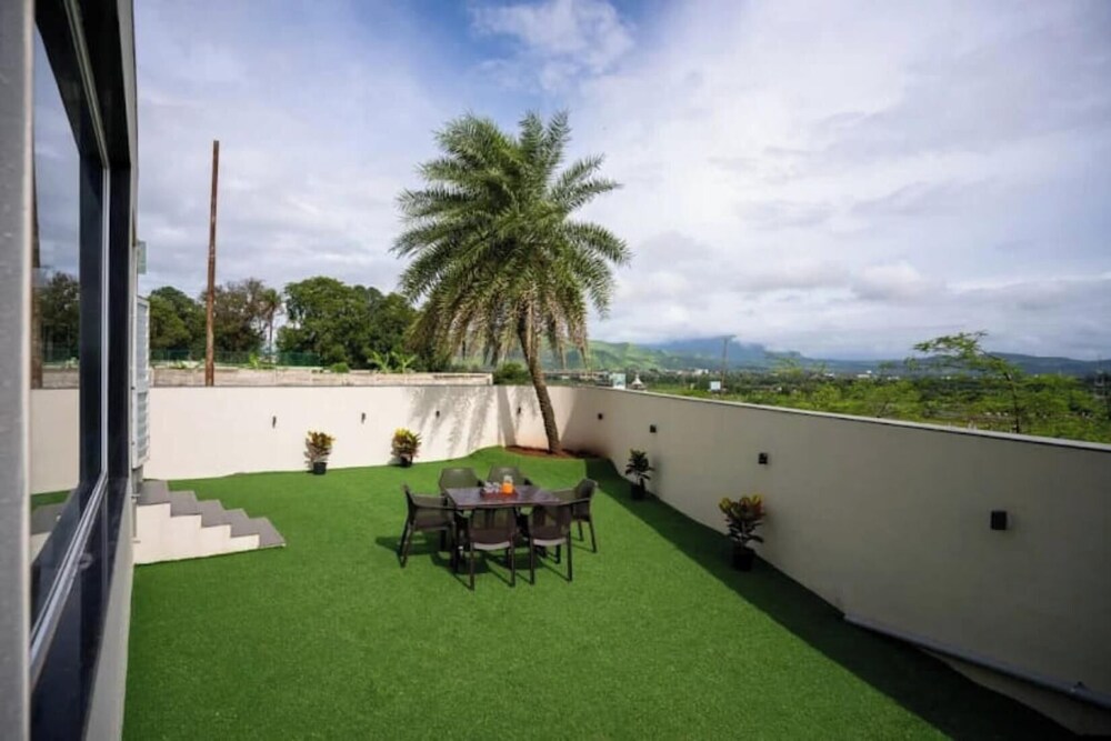 Amber Villa By Spandan Holiday Homes