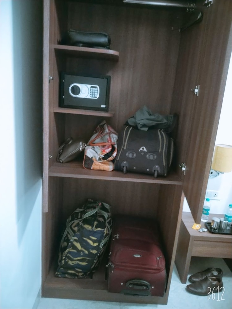 Photo 18