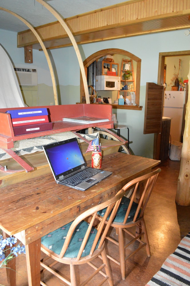 Covered Wagon B&B Guesthouse