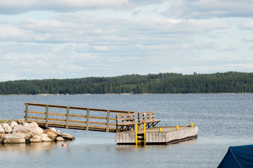 Ruokkeen Lomakylä