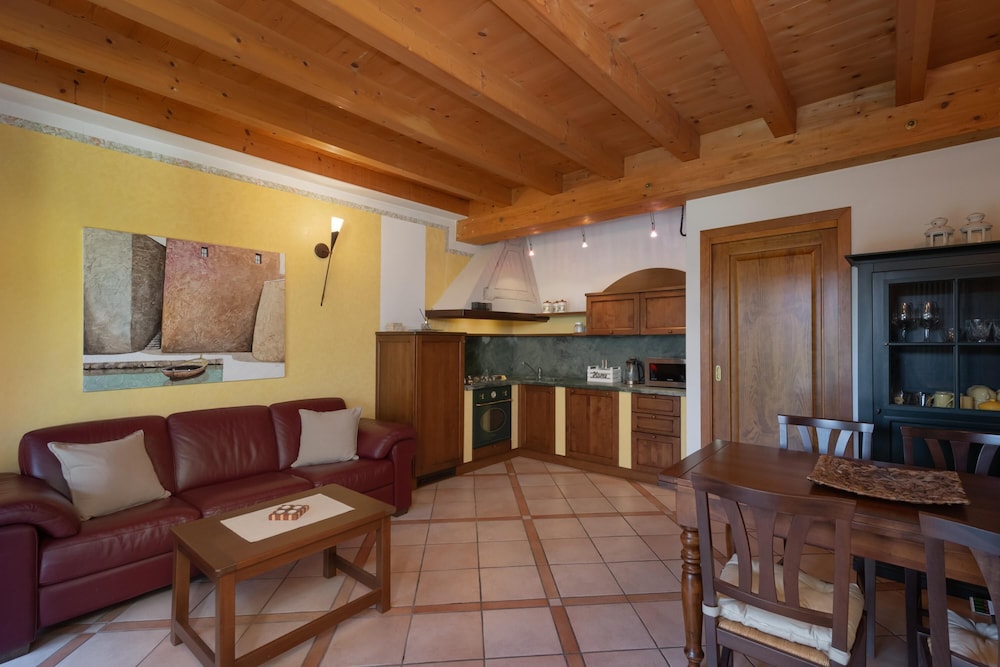 Residence Garda Sole 3 69 by Wonderful Italy view 3