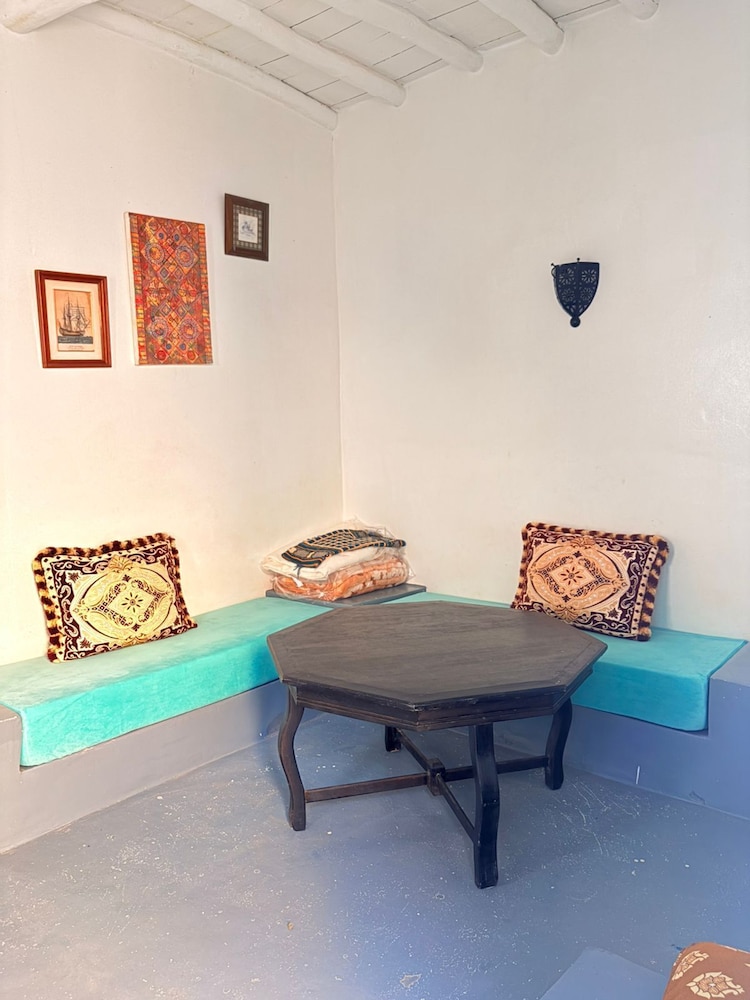 ASARAG GUEST HOUSE & Lodge