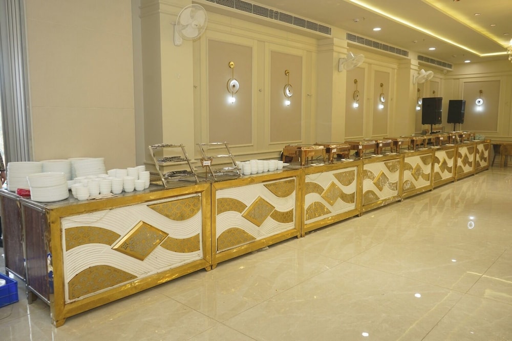 The Apline Hotel Aligarh