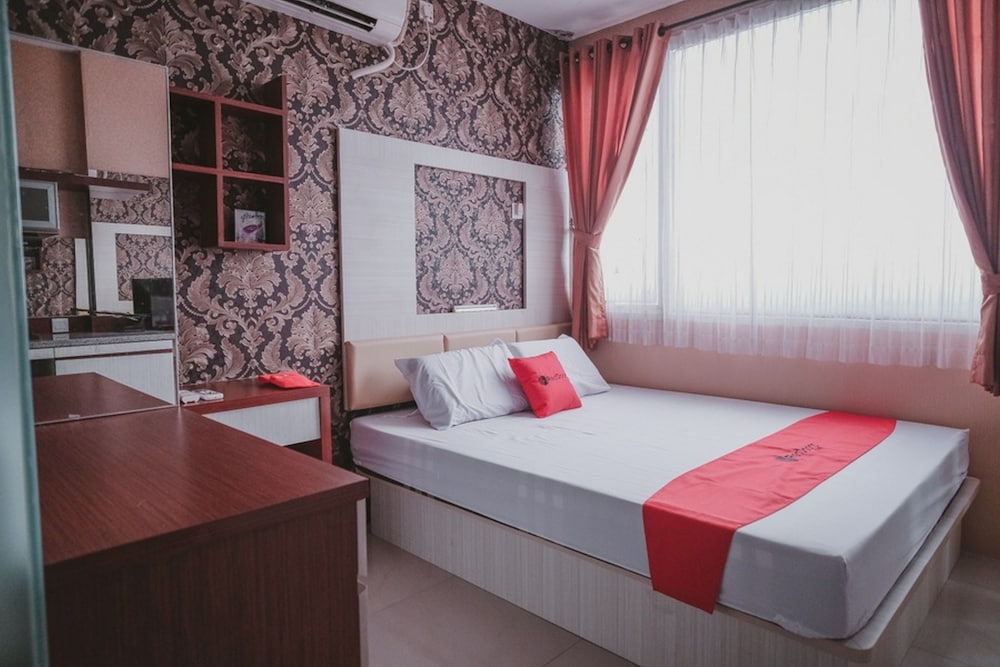 RedDoorz Apartment @ Saladin Mansion Margonda