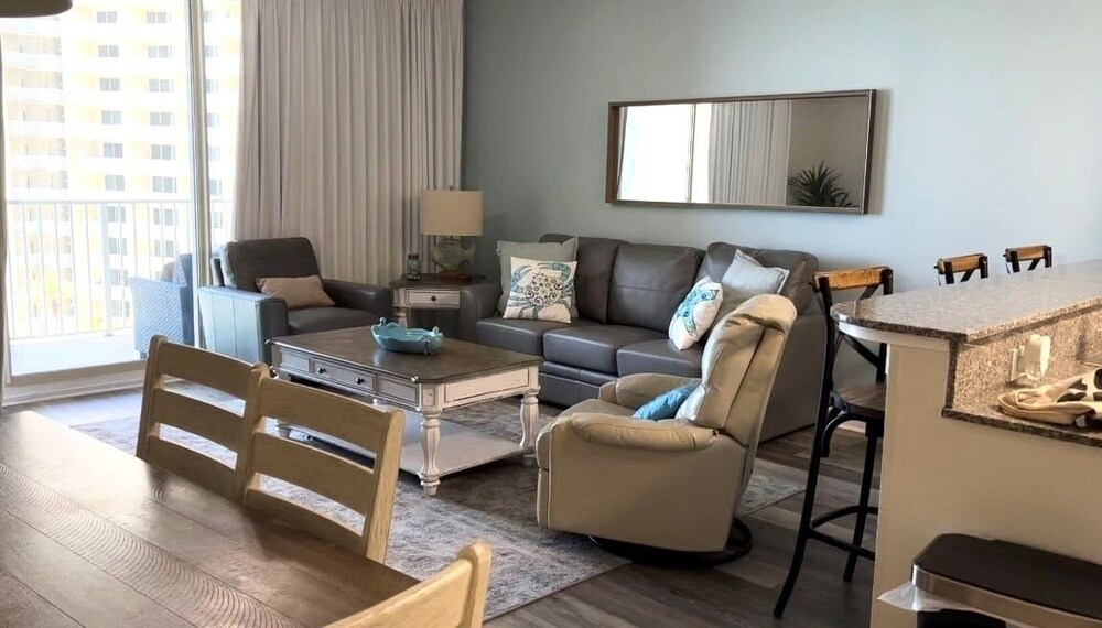 Shores Of Panama 719 2 Bedroom Condo