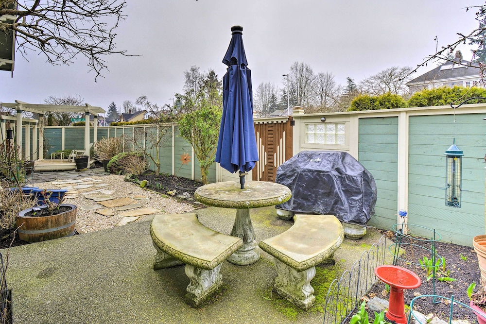 Seattle Vacations - Serene Tacoma Home w/ Furnished Deck  Views! - Property Image 4