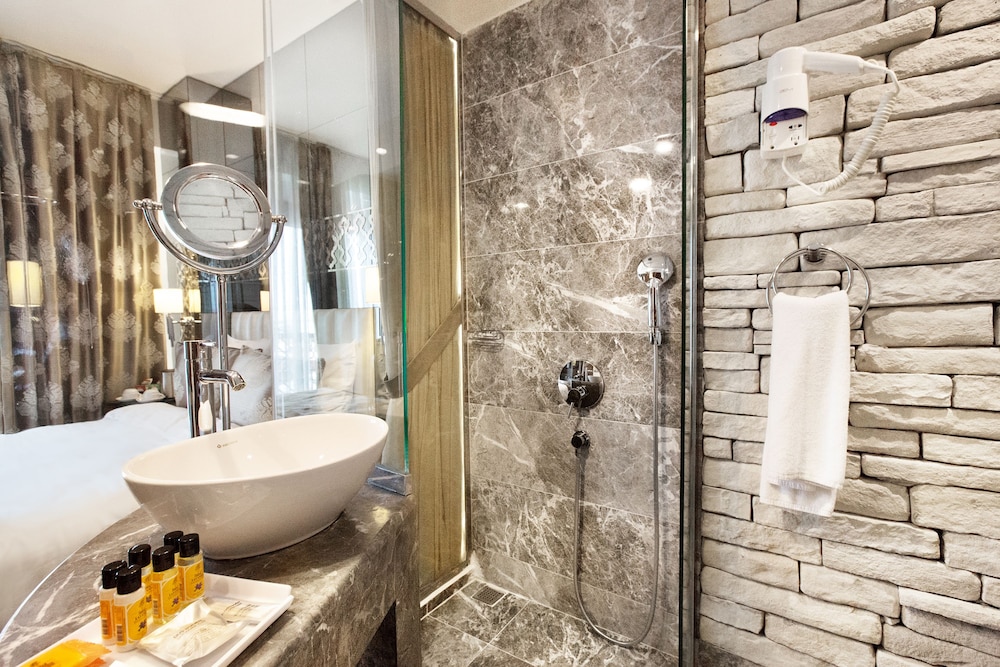 Pera Center Otel - Image 24