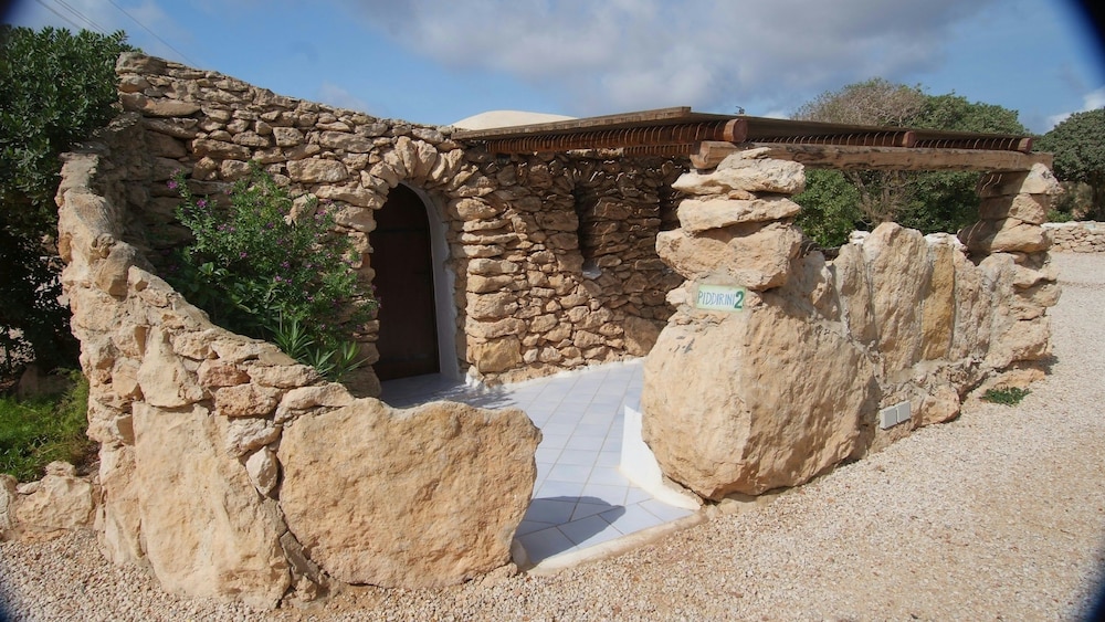 Albergo I Dammusi Di Borgo Cala Creta