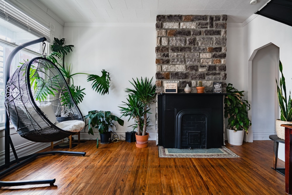 Jungle House Luxury Stays - Downtown Columbus & Short North - Image 2