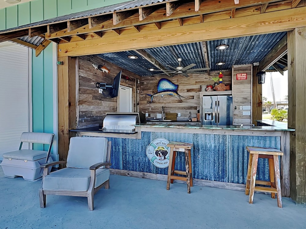 The Salty Dog at Copano Bay by Miss Kitty’s