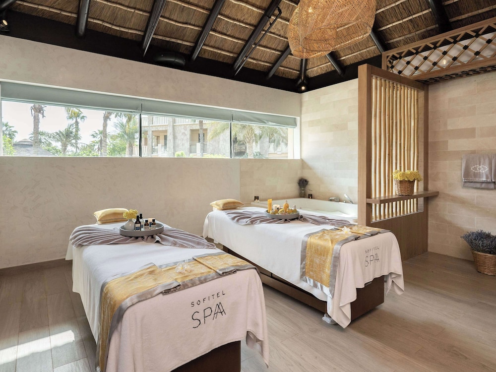 Sofitel Dubai The Palm Resort & Spa