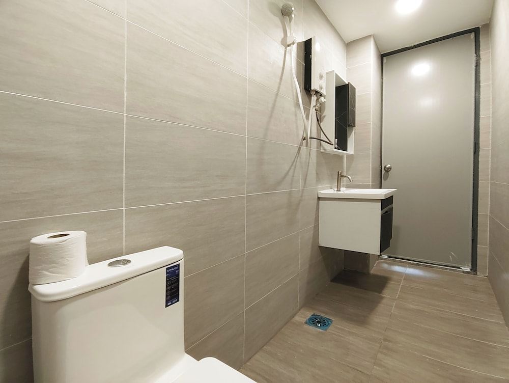 Plaza Berjaya by Manhattan Group