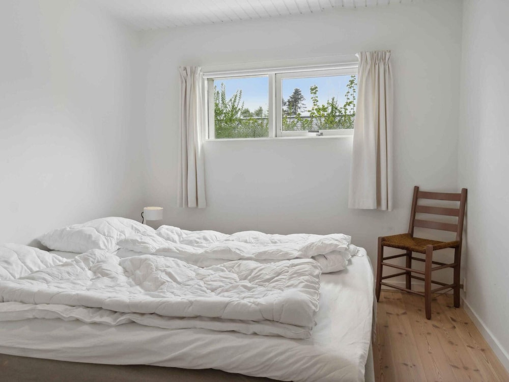 5 Star Holiday Home in Dronningmolle