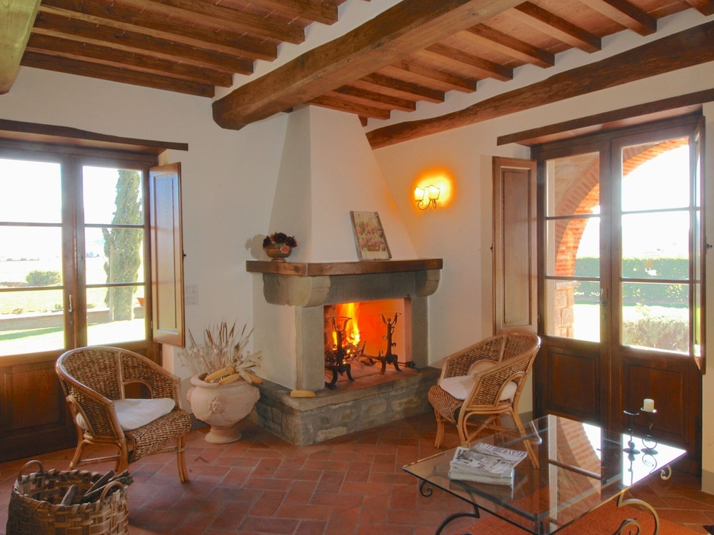 Cortona Vacations - Agriturismo Near Cortona With Swimming Pool - Property Image 77