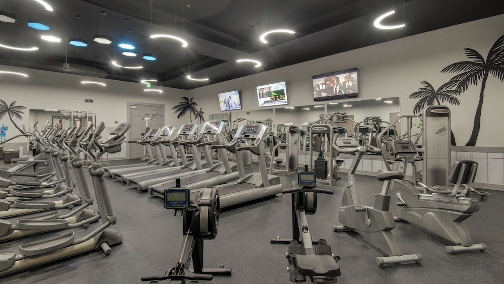 Palms Resort 2813: 2br, Pools, Courts, Gulf Views & Minutes to Beach!