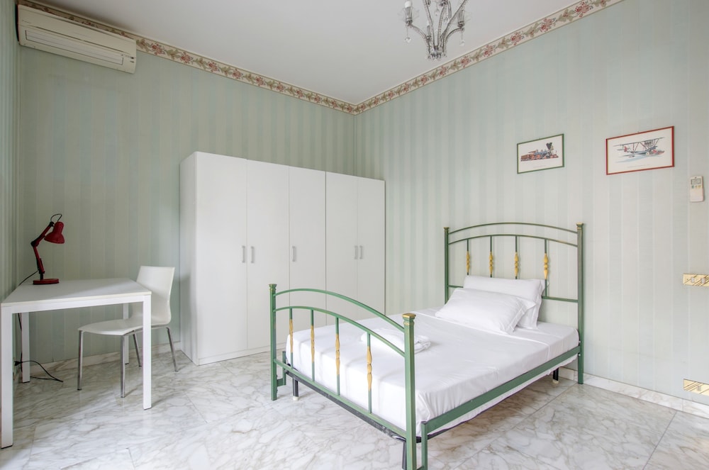 Luxury Macrobio Flat