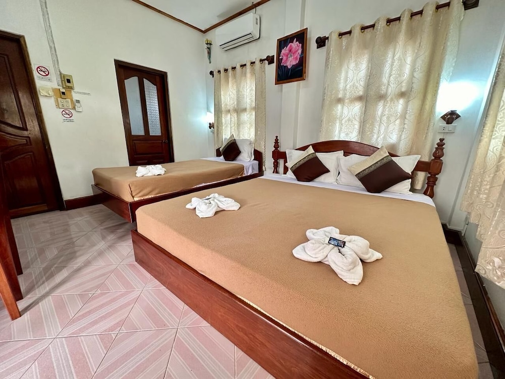 Rattana Guesthouse