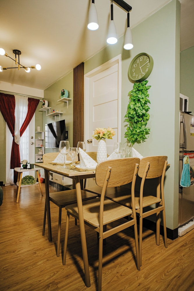 🌿 Stylish & Serene Stay in Davao City 🌿