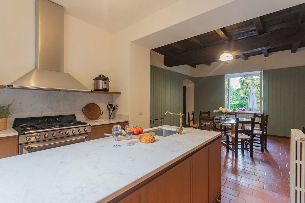 Villa Riva Bellagio With Pool by Rent all Como