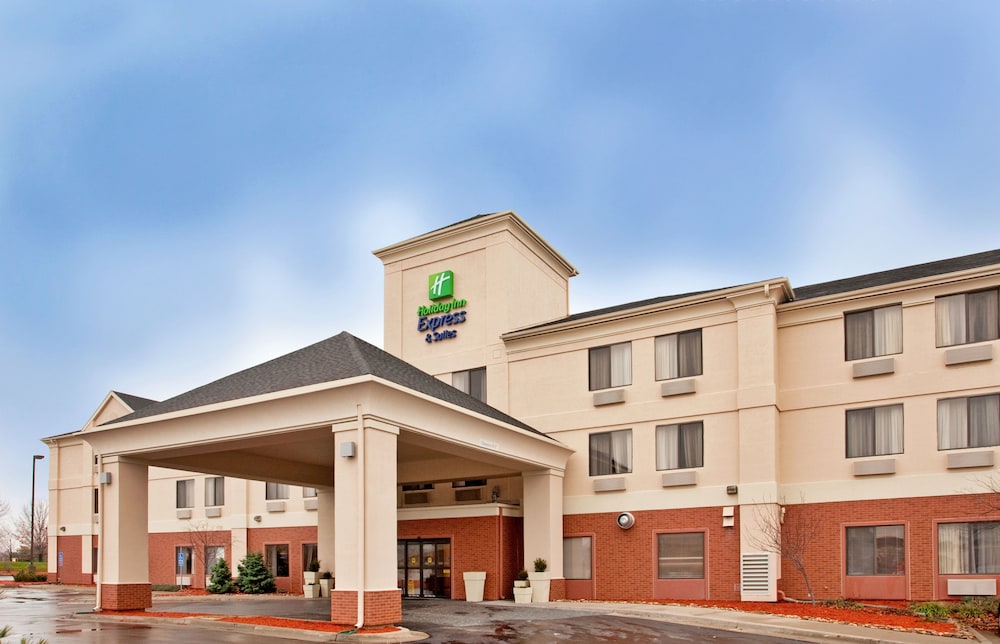 Hotel Holiday Inn Express Kansas City-Liberty by IHG - Image 1
