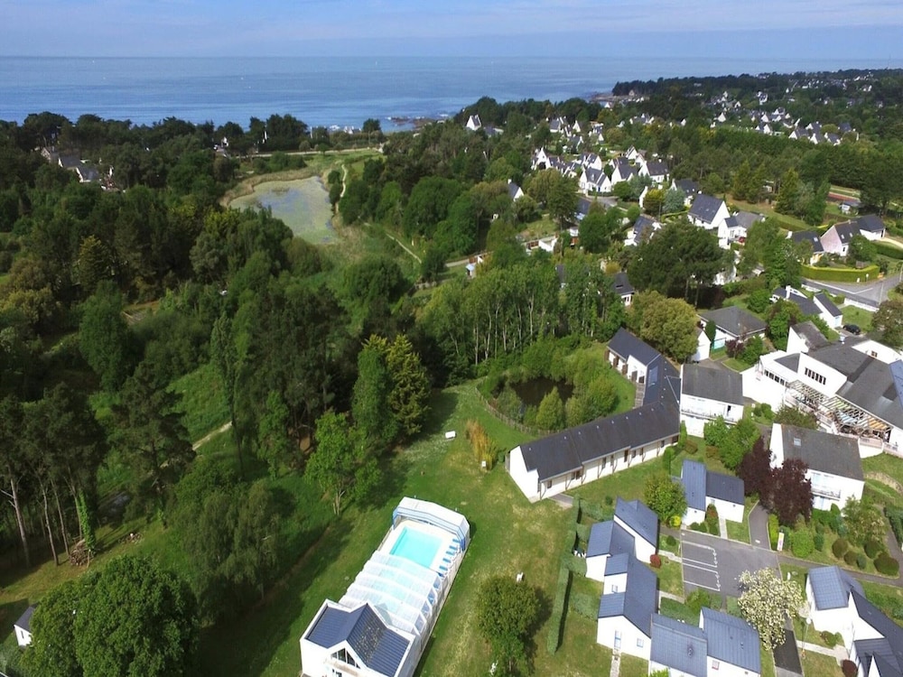 Terraced House in Piriac-sur-mer Near Beach view 5