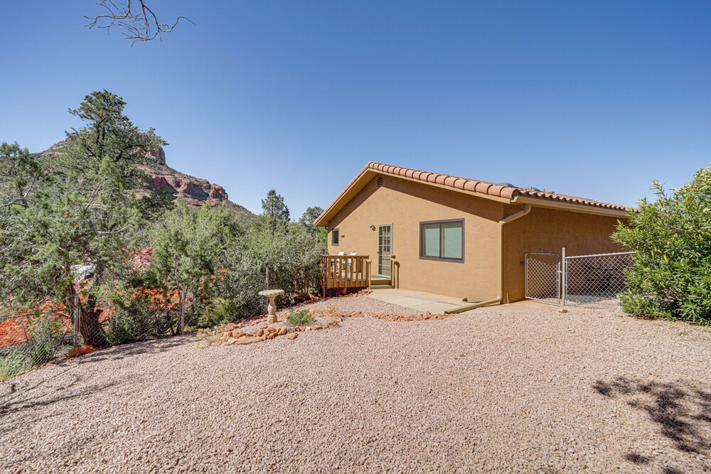 Hot Tub & Game Room: Scenic Sedona Home!