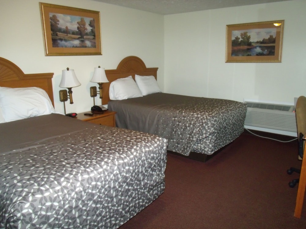 Turnpike Motel