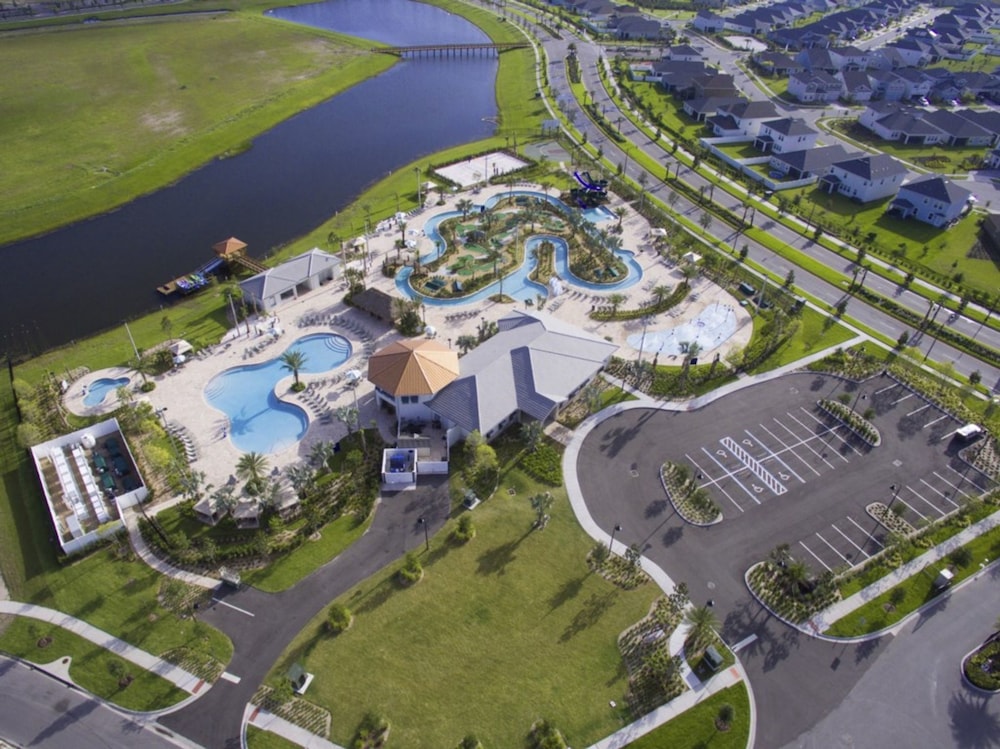 Beautiful  Apartment at Storey Lake 272975 view 4