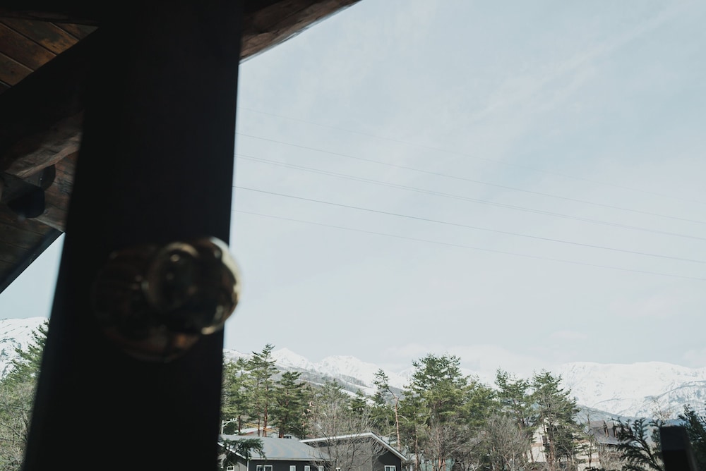 Hakuba Log Hotel Meteor