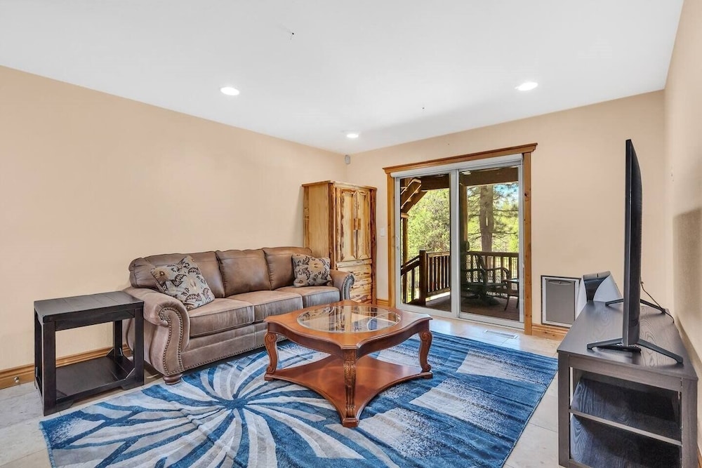 Lake Tahoe Vacations - 1603 Bel Aire Circle 3 Bedroom Home by RedAwning - Property Image 22