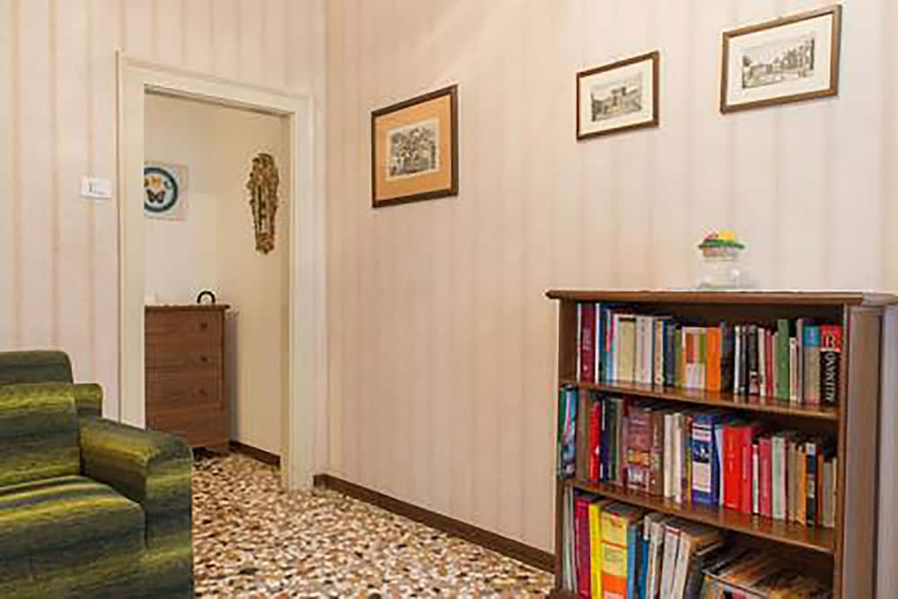 Apartment Near Biennale Theatre