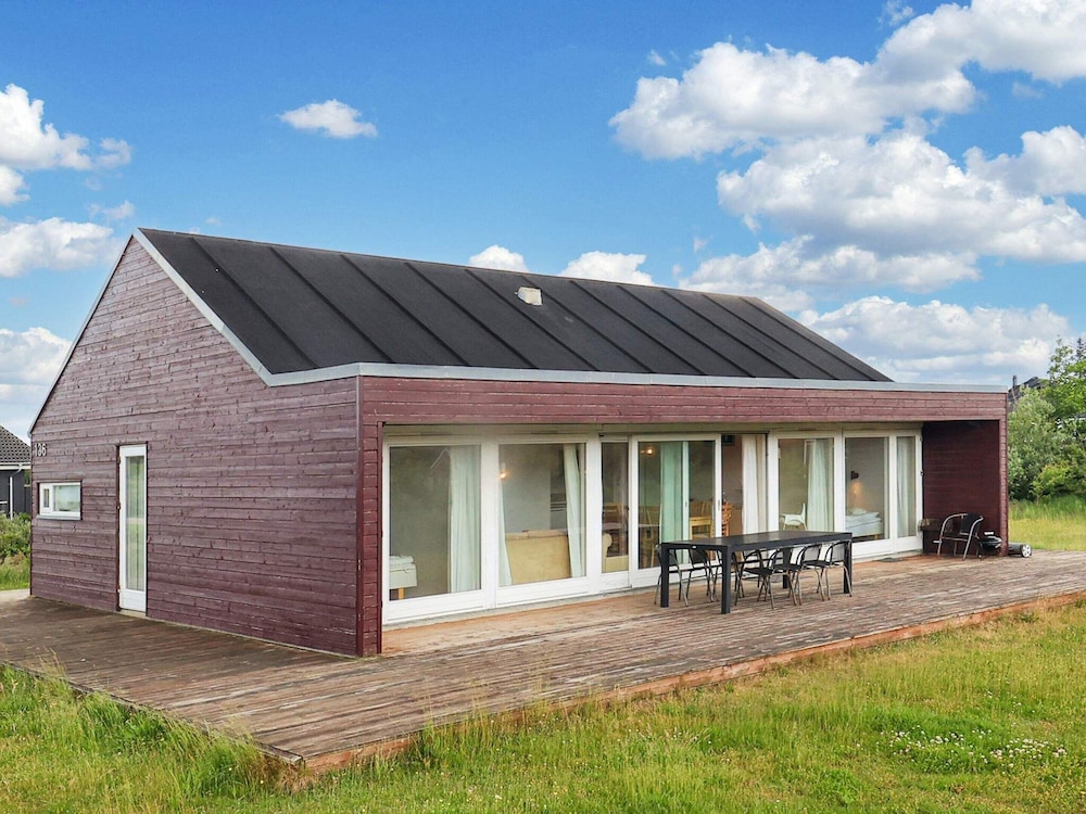 6 Person Holiday Home in Brovst-by Traum