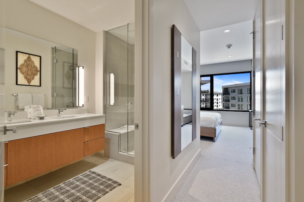 Ski-in out Dream Location With Unparalleled Access Views Amenities Pool Hot Tubs Fitness Center