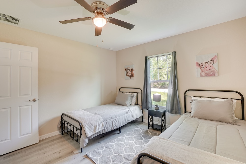 Pet-friendly Home w/ Fenced Yard in Dunnellon